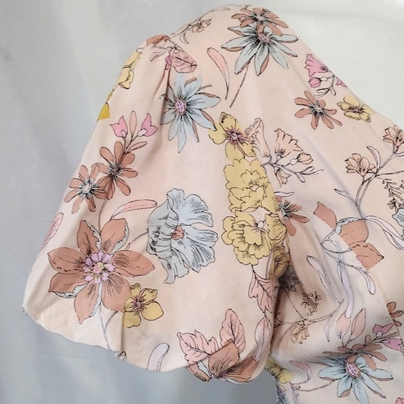 Lulus NWT Floral Print Puff Sleeves Crisscross Open Back Maxi Dress XS - Picture 10 of 15